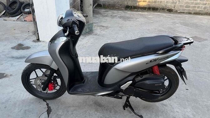 Honda SH Mode 2018 Bạc sần