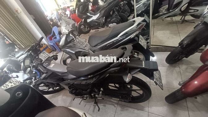 Suzuki 2024 Đen Xăng