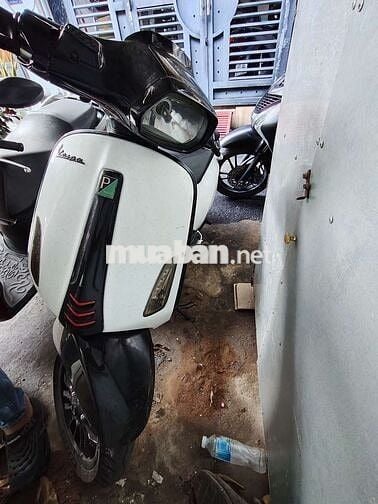 Piaggio Vespa Sprint 125 3vie Trắng