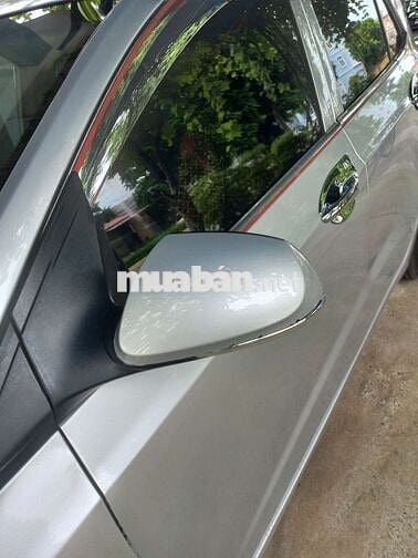 Hyundai Grand i10 Số sàn Bạc