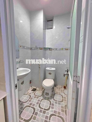 🔥PHÒNG GÁC SẴN MÁY LẠNH_THANG MÁY_KẾ BÊN CV GIA ĐỊNH