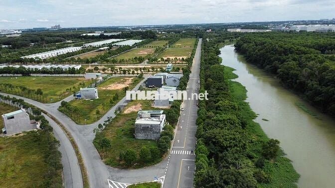 Thới hòa khuGoldenPark đối diện công viên sông thị tính 21tr/m2 NN 70%
