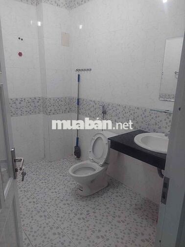 Cho thuê nguyên căn 4 lầu MT đường 23 sát Phạm Văn Đồng Gần Gigamaill