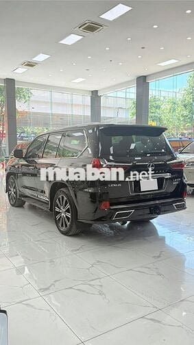 Lexus LX570 Super sport Trung Đông, sản xuất 2018.