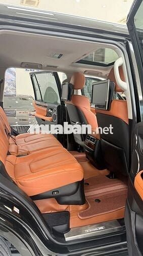 Lexus LX570 Super sport Trung Đông, sản xuất 2018.