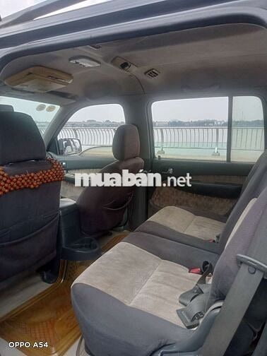 Ford Everest Số sàn màu Đen