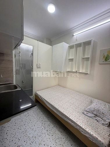 Mình còn phòng này cho sinh viên thuê. Bạn nào cần liên hệ mình 