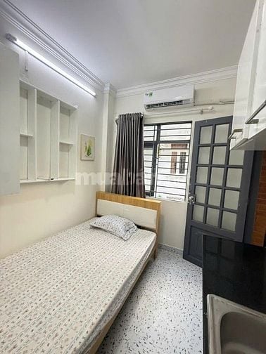Mình còn phòng này cho sinh viên thuê. Bạn nào cần liên hệ mình 