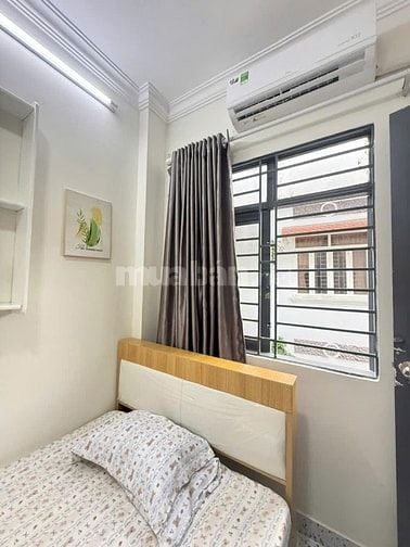 Mình còn phòng này cho sinh viên thuê. Bạn nào cần liên hệ mình 