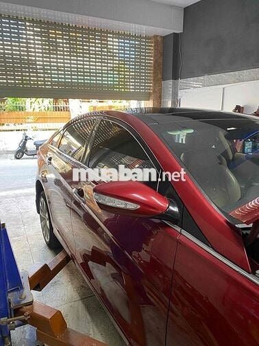Hyundai Sonata 2.0 2011 Đỏ 120000 km
