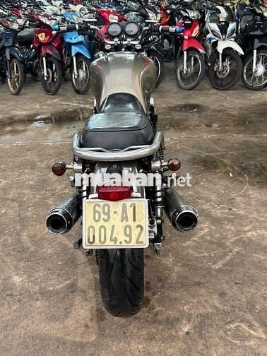 Honda CB750 Xám Xe côn tay