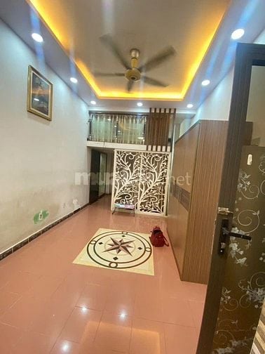 CHÍNH CHỦ BÁN CĂN HỘ 26 NGÔ QUYỀN LẦU 1!