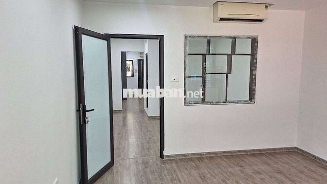 BÁN TẬP THỂ TẦNG 2, khu C13 THANH XUÂN