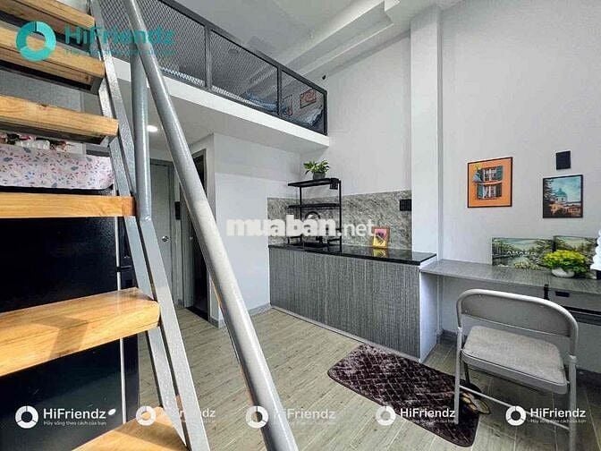 PHÒNG ĐẸP GÁC CAO 1m8 GIÁ RẺ, RỘNG 30m2 CỬA SỔ THOÁNG GẦN VLU, Q1, Q3