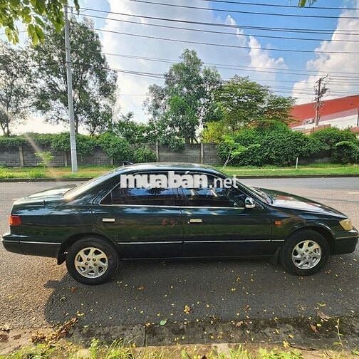 TOYOTA CAMRY GLI SX 2000