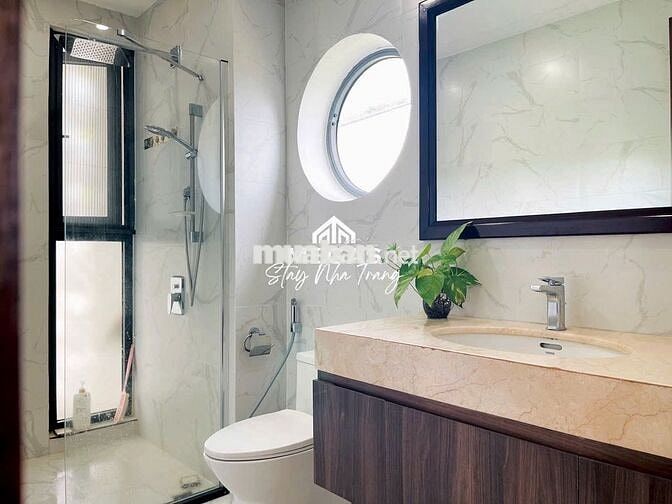 VILLA ĐỊA TRUNG HẢI PHÍA TOÀN CẢNH VỊNH NHA TRANG 5 PN CAO CẤP