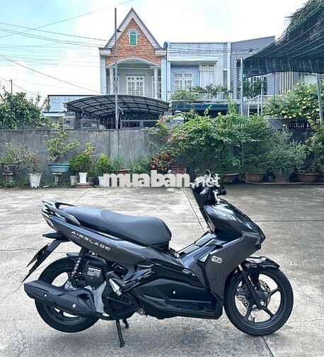 Honda Air Blade Đen