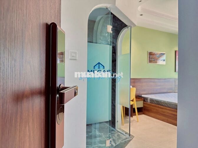 CHO THUÊ CĂN STUIDIO MỚI - BAN CÔNG VIEW PHỐ - PHÍA BẮC NHA TRANG
