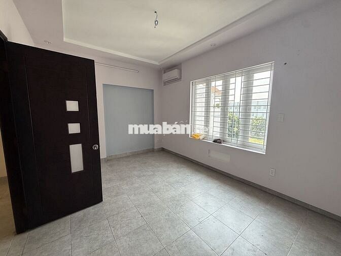 Cho thuê nhà Lê Quang Định -Nguyễn Văn Đậu (6x18m) cho làm Căn hộ Dv 
