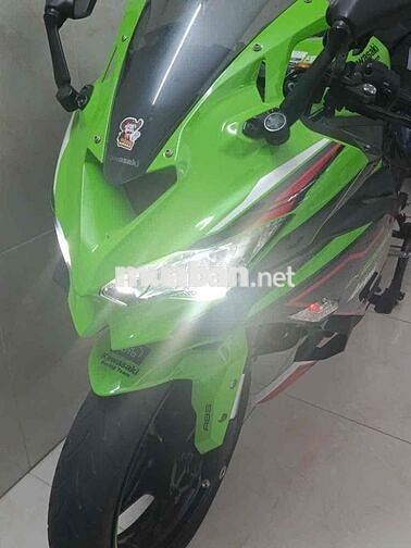 Kawasaki Ninja ZX25R 2022 Xanh đen 7940 km