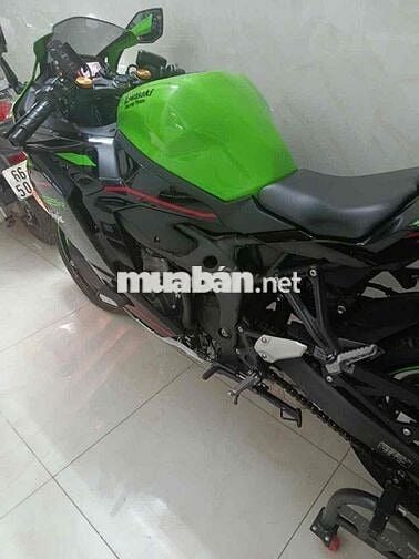 Kawasaki Ninja ZX25R 2022 Xanh đen 7940 km