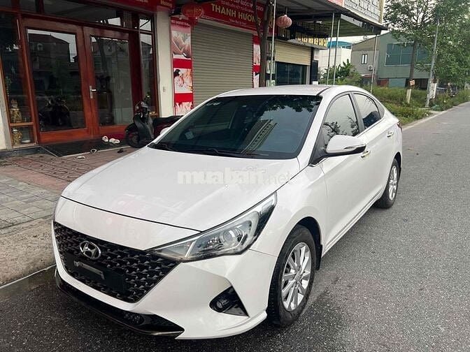 Hyundai Accent 2022 1.4 MT Bản Đủ Trắng