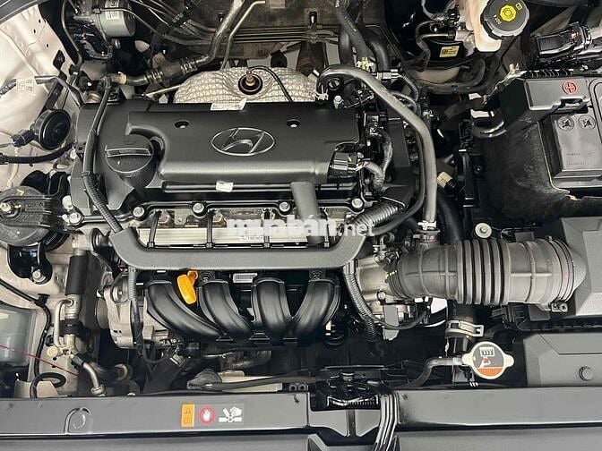 Hyundai Accent 2022 1.4 MT Bản Đủ Trắng