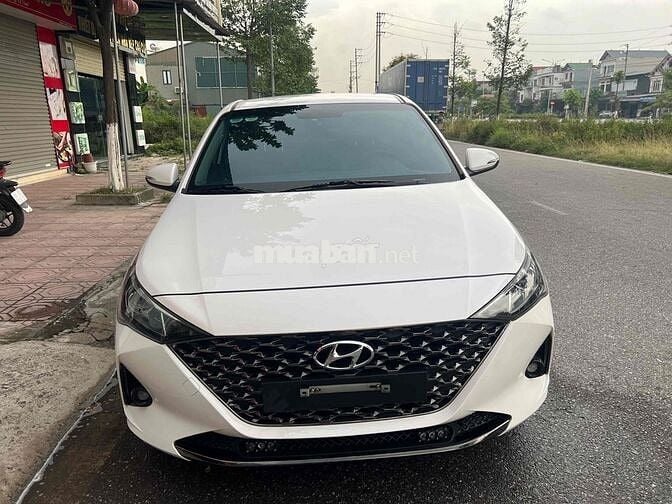 Hyundai Accent 2022 1.4 MT Bản Đủ Trắng