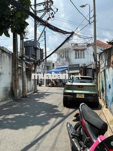 NHÀ MỚI LÊ QUANG ĐỊNH P7 BÌNH THẠNH 3 TẦNG HXH FULL NỘI THẤT 2.1 TỶ TL