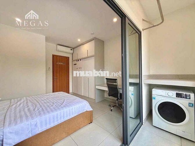 Căn Hộ Chung Cư | Full Nội Thất Cao Cấp | Sát Bên Đầm Sen