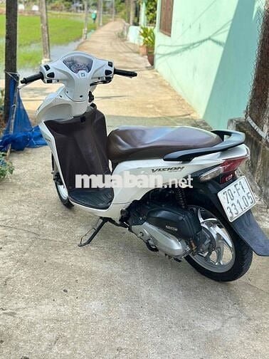 Honda Vision Trắng