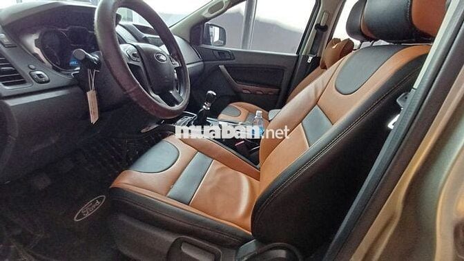 Ford Ranger XLS 2.2L 4x2 AT 2017 Vàng cát