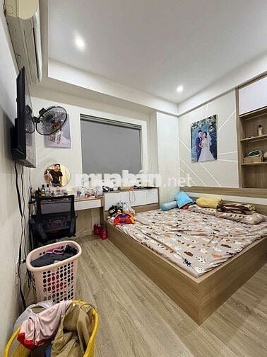 Chính chủ nhó em bán căn hộ HH Linh Đàm