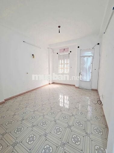 4x17m Sân để xe Nhà thuê Hẻm xe hơi Vườn Lài  Tân Phú 2PN 2WC