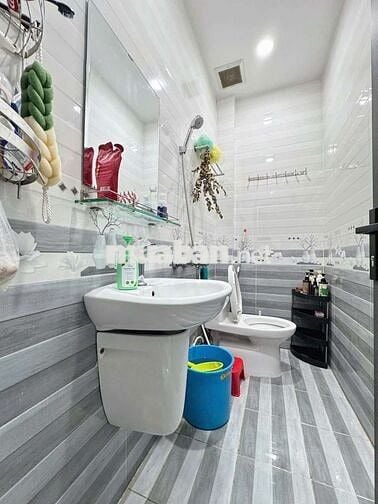 Gò Xoài nhà hẻm xe hơi ngủ trước nhà nhỉnh 4₫ 
