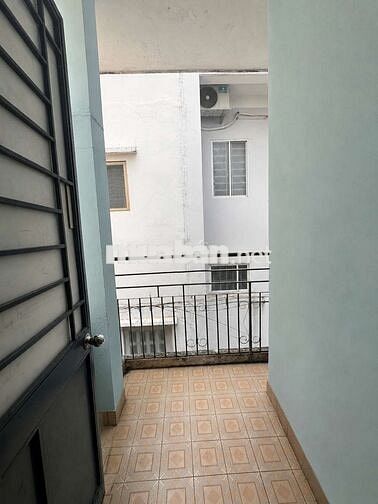 Ô TÔ CÁCH 6 CĂN, 3x9m NỞ HẬU 27m2 2 TẦNG 2PN 2WC XÂY MỚI 4 TẦNG + TUM