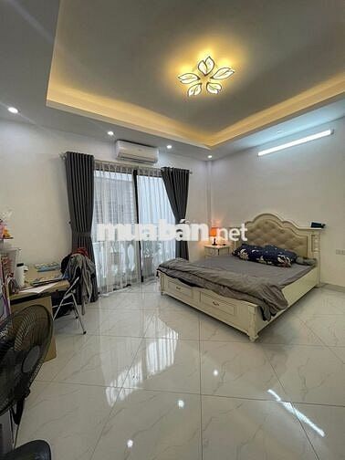Tôi chính chủ cần bán nhà phố Xã Đàn, Đống Đa. 35m 10,8 tỷ.