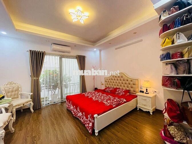Tôi chính chủ cần bán nhà phố Xã Đàn, Đống Đa. 35m 10,8 tỷ.