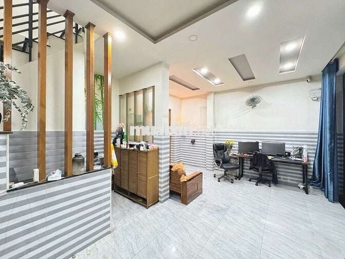 Gò Xoài nhà hẻm xe hơi ngủ trước nhà nhỉnh 4₫ 