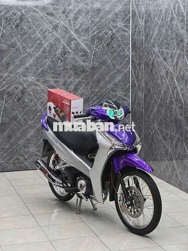 Honda Future Tím, Bạc