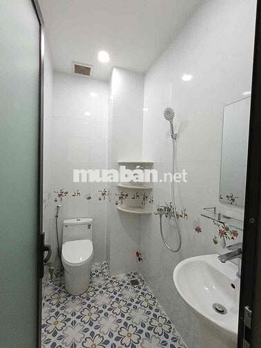 cho thuê nhà 4pn hẻm 5m cư xá phú lâm A phường Phú Lâm