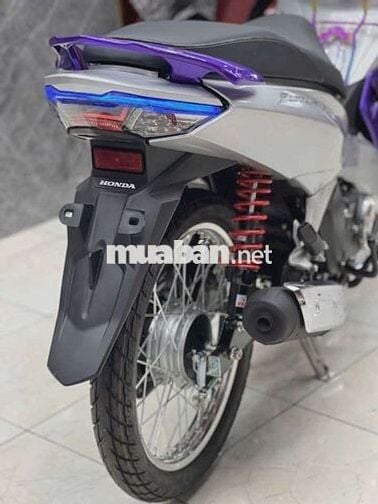 Honda Future Tím, Bạc