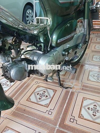 Honda Super Cub Xanh Cổ điển