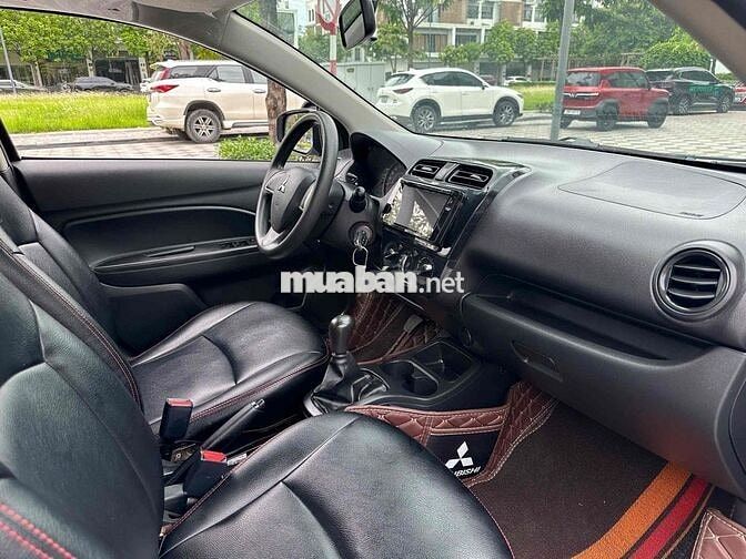 Mitsubishi Attrage 2020 Số sàn Xám
