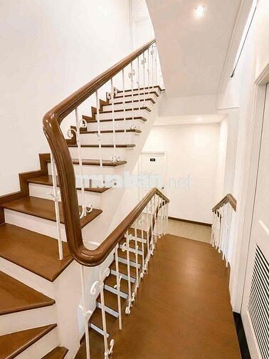 Cần Bán Siêu phẩm HOMESTAY nguyên căn 4PN - Hoàng Diệu - Đà Nẵng