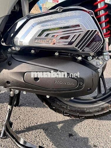 Honda SH 160i Đặc biệt 2026 Xám xi măng
