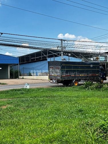 Bán nhà mặt tiền đường 765 , biệt thự sân vườn. Có thương lượng