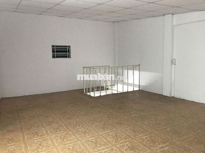 NHÀ HẺM Ô TÔ ĐỐI DIỆN VẠN PHÚC - QL.13 - THỦ ĐỨC