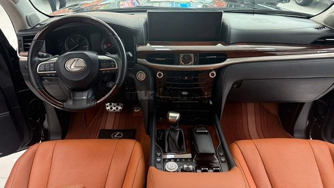 Bán Lexus LX570 Super sport Trung Đông, sản xuất 2018.