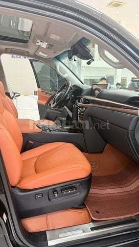 Bán Lexus LX570 Super sport Trung Đông, sản xuất 2018.